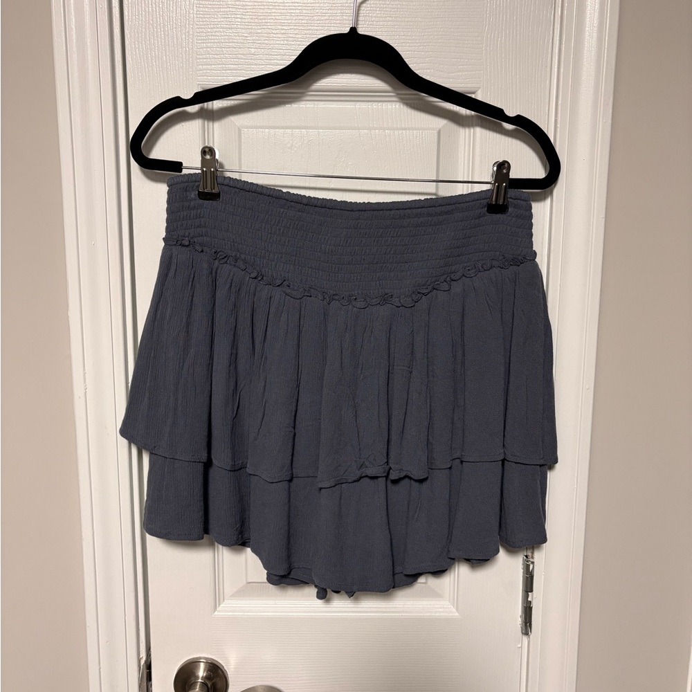 Hollister blue frilly skort